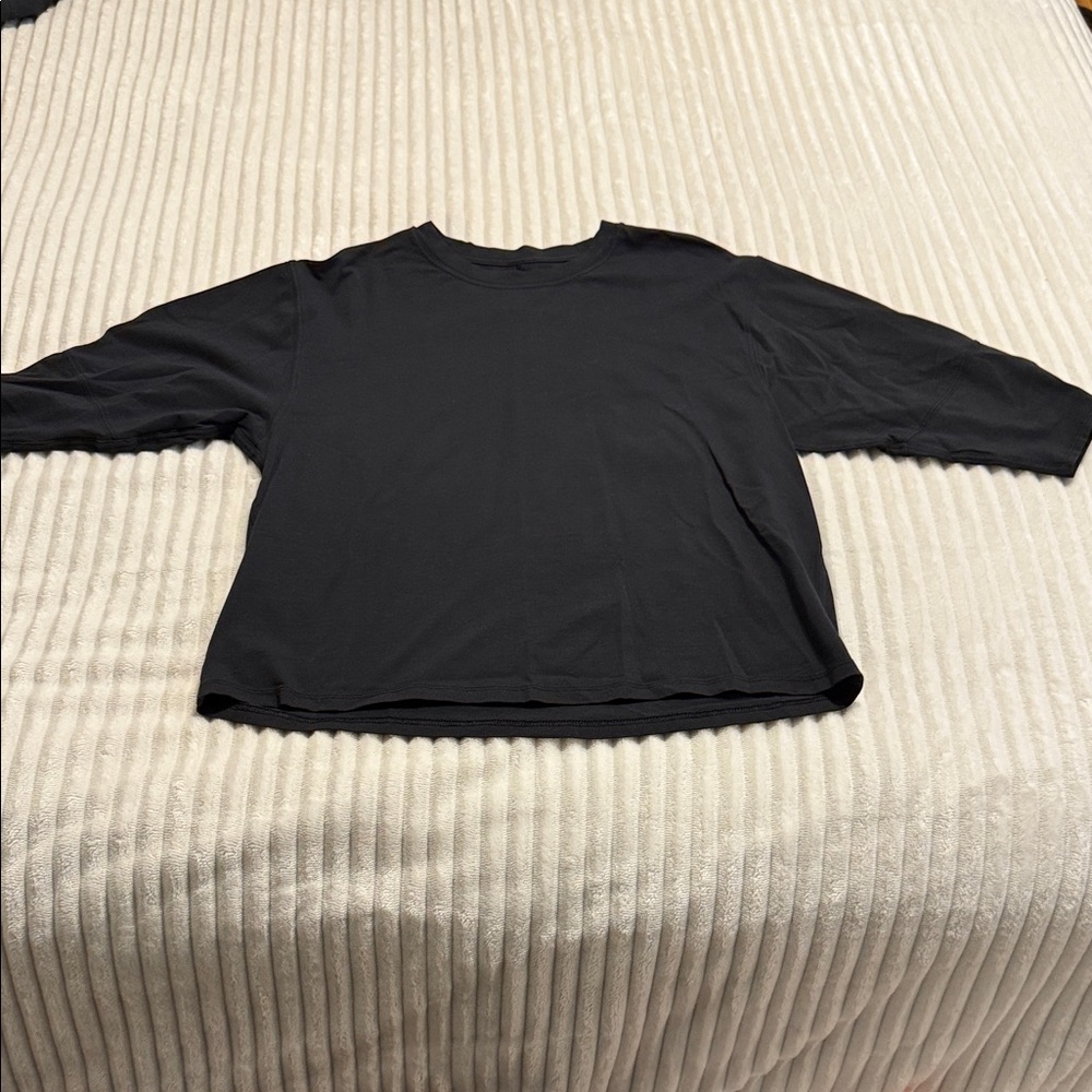 lululemon 1/2 Sleeve Top